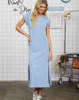 SHORT SLEEVE SIDE SLIT DETAIL KNIT T-SHIRT MIDI DRESS: DARK DENIM