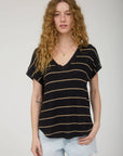 STRIPE V NECK CUFFED SHORT SLEEVE KNIT TOP: LIGHT KHAKI