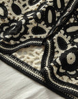 Crosa - Black and White Floral Hollow Knit Vest