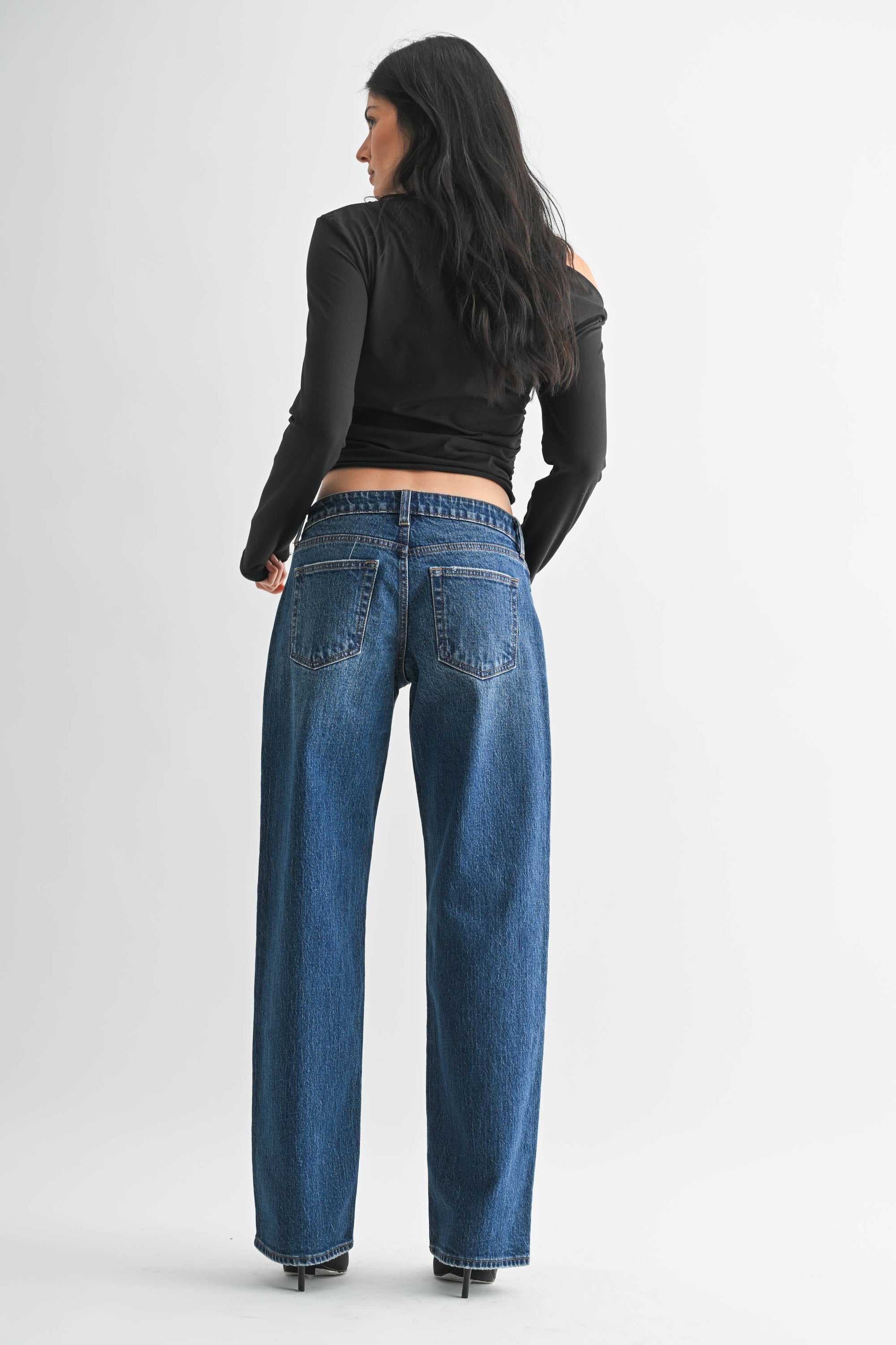 DP848 - DK - Low Rise Studded Baggy Jean