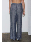 High-waisted straight-leg trousers in a solid linen blend