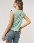 P+T SUNSHINE & TIKI DRINKS MUSCLE TANK
