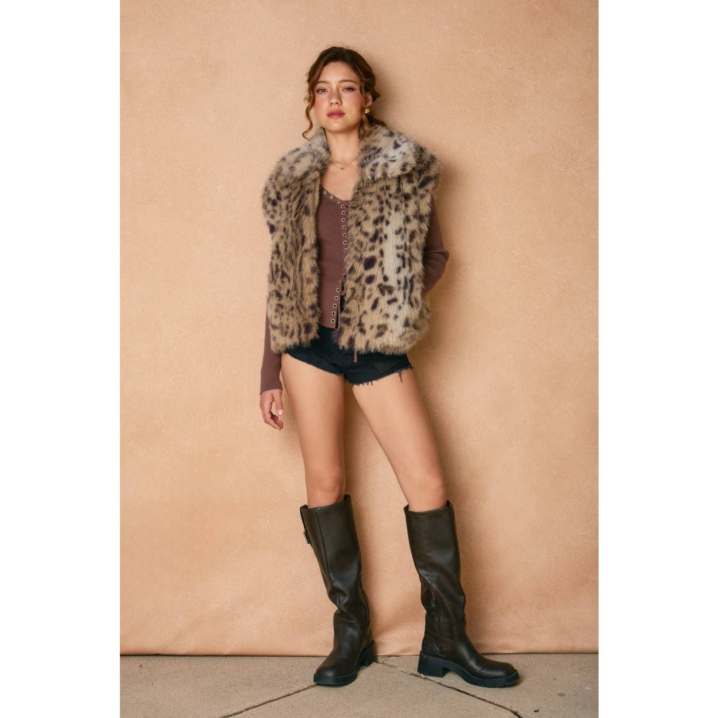 Wanderroot Faux Fur Vest: TAUPE BROWN