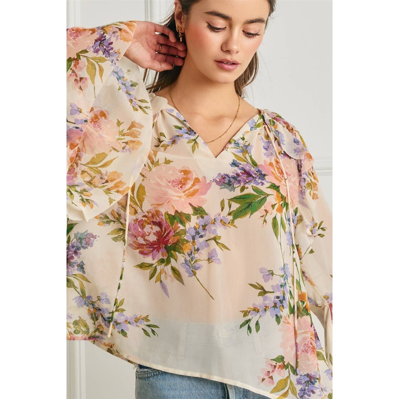Floral Bell Sleeve Ruffled Blouse: SOFT FLORAL / S-M-L(2-2-2)