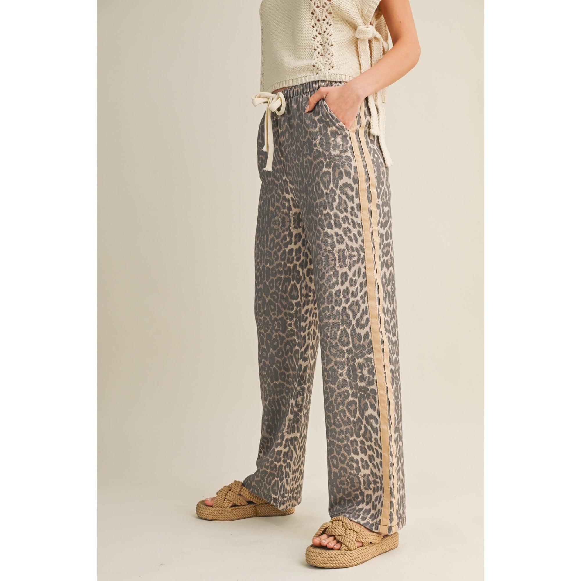 Luxe Leopard Relaxed Pants With Side Trim: LEOPARD/TAUPE