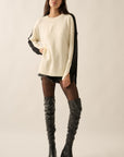 CREAM/BLACK SWEATER