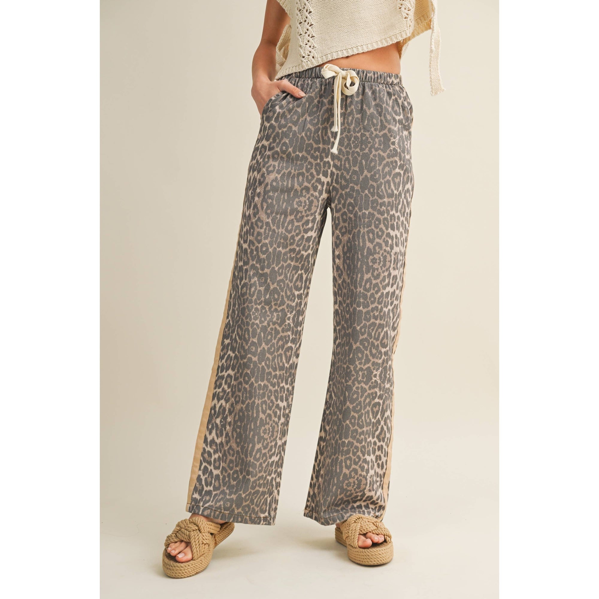 Luxe Leopard Relaxed Pants With Side Trim: LEOPARD/TAUPE