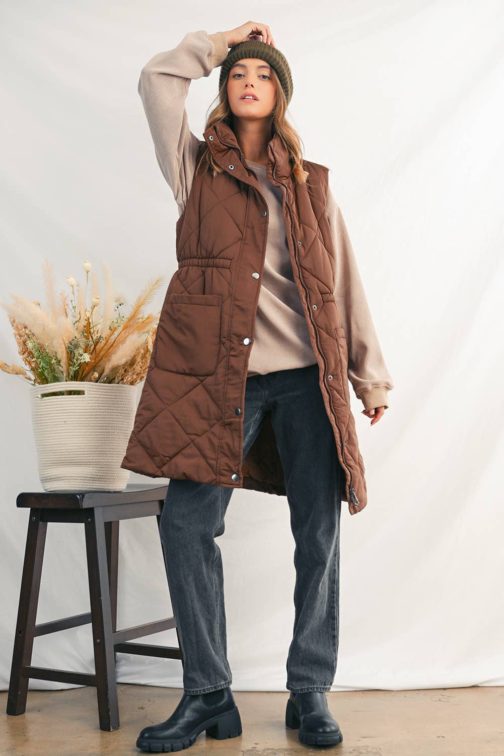 Quilted Stand Collar Puffer Jacket Vest