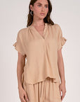ELN SAND V-NECK TOP