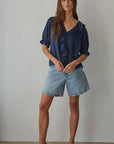 L8439 | Woven Cotton Buttondown V-Neck Short Sleeve Top: