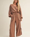 V-neck mocha blouse in gauze fabric with a dolman slv top