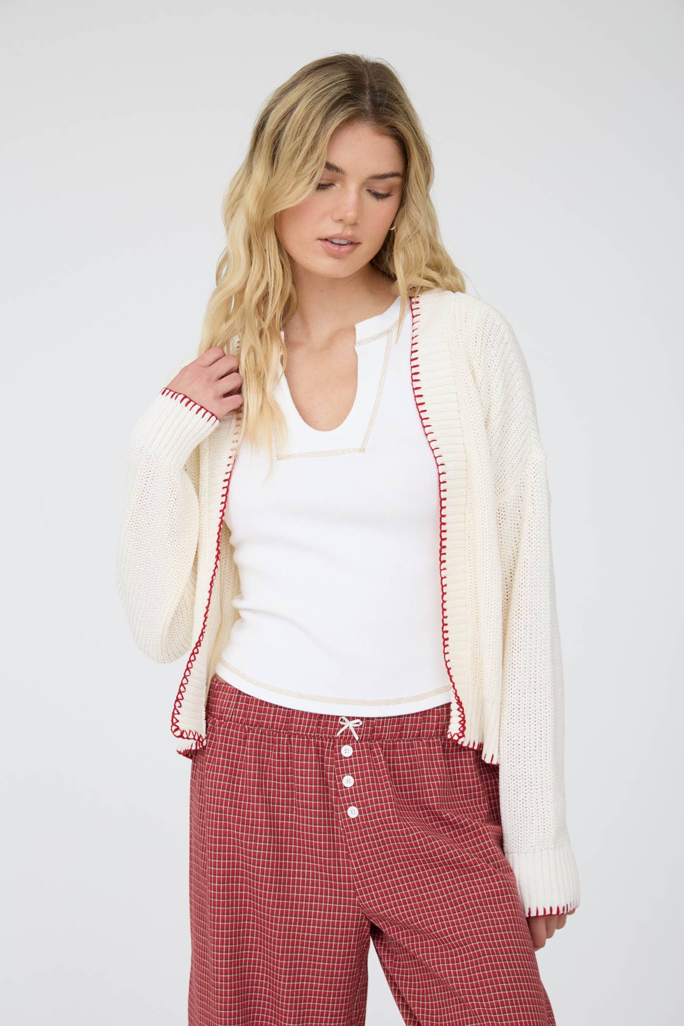 AMERICAN FLAG CONTRAST STITCH KNIT CARDIGAN: IVORY