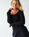 Slim Fit Scoop Neck Ribbed Long Slv Top: Black
