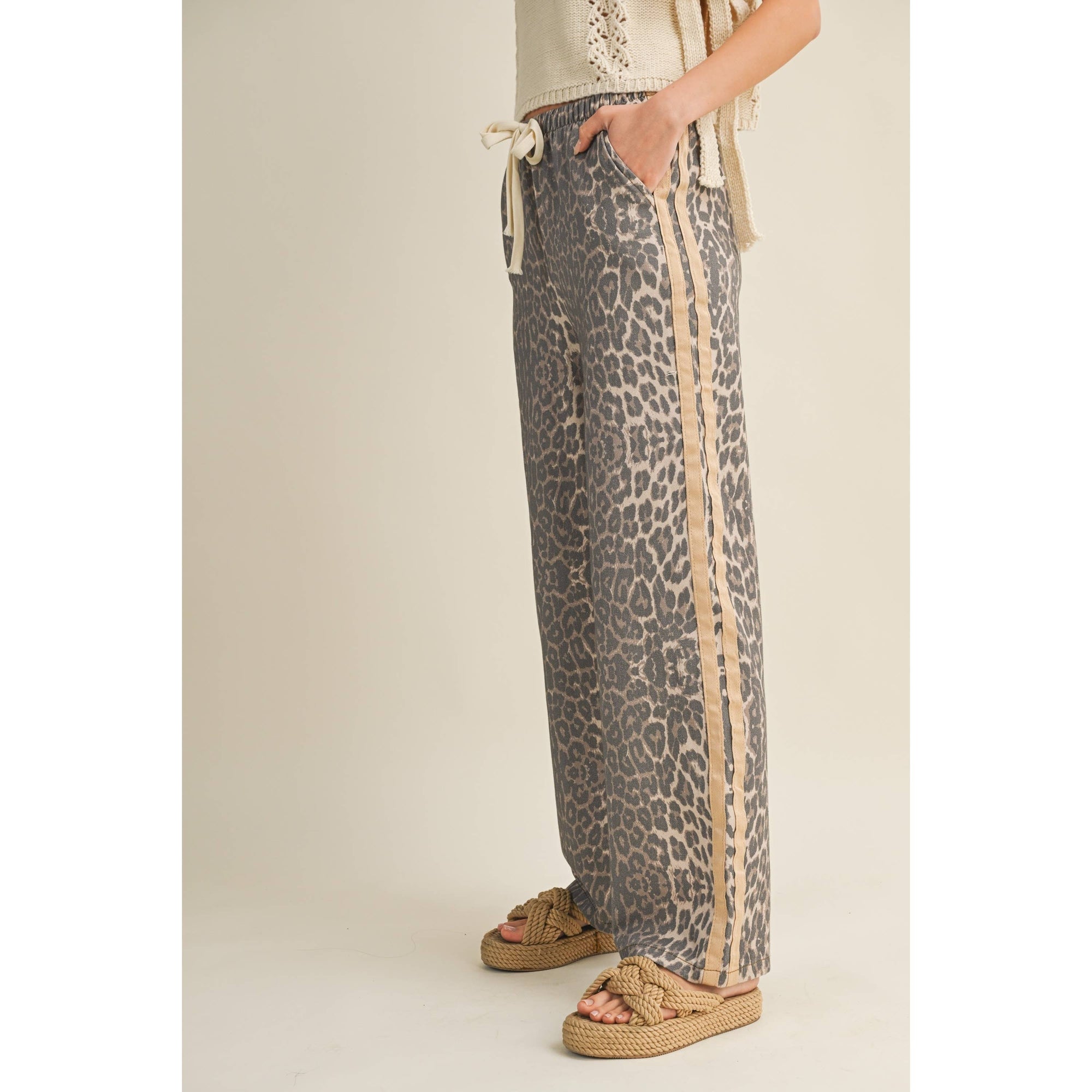 Luxe Leopard Relaxed Pants With Side Trim: LEOPARD/TAUPE