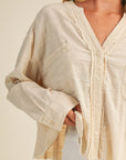 LACE TRIMMED BUTTON-DOWN SHIRT/OATMEAL