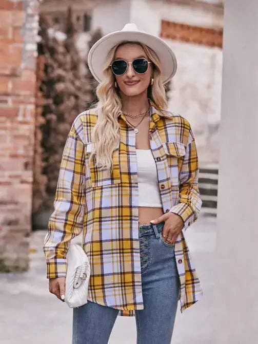 Women’s Caramel Plaid Oversized Flannel Button Down Shirt: Khaki / 100%Polyester / L