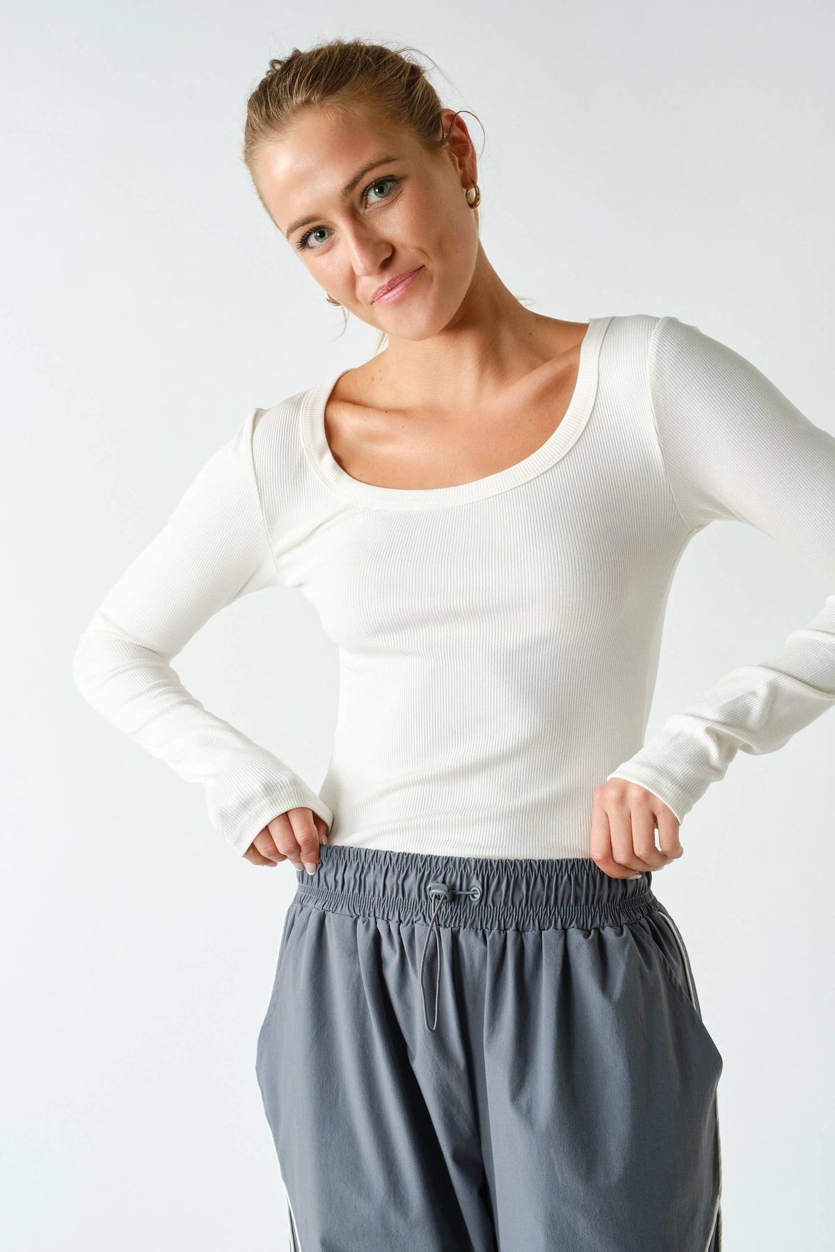 Slim Fit Scoop Neck Ribbed Long Slv/WHITE