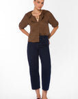 BROWN BLOUSE W/RUFFLE DETAIL