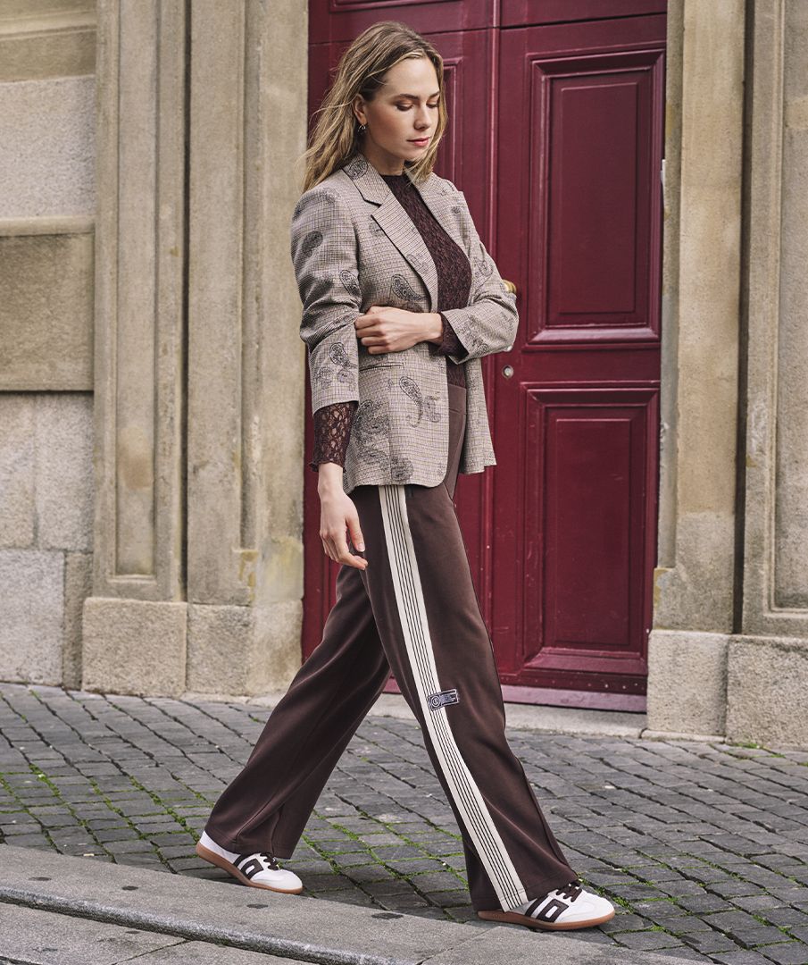 ESQUALO MODAL TROUSER W/SIDE TAPE DETAIL
