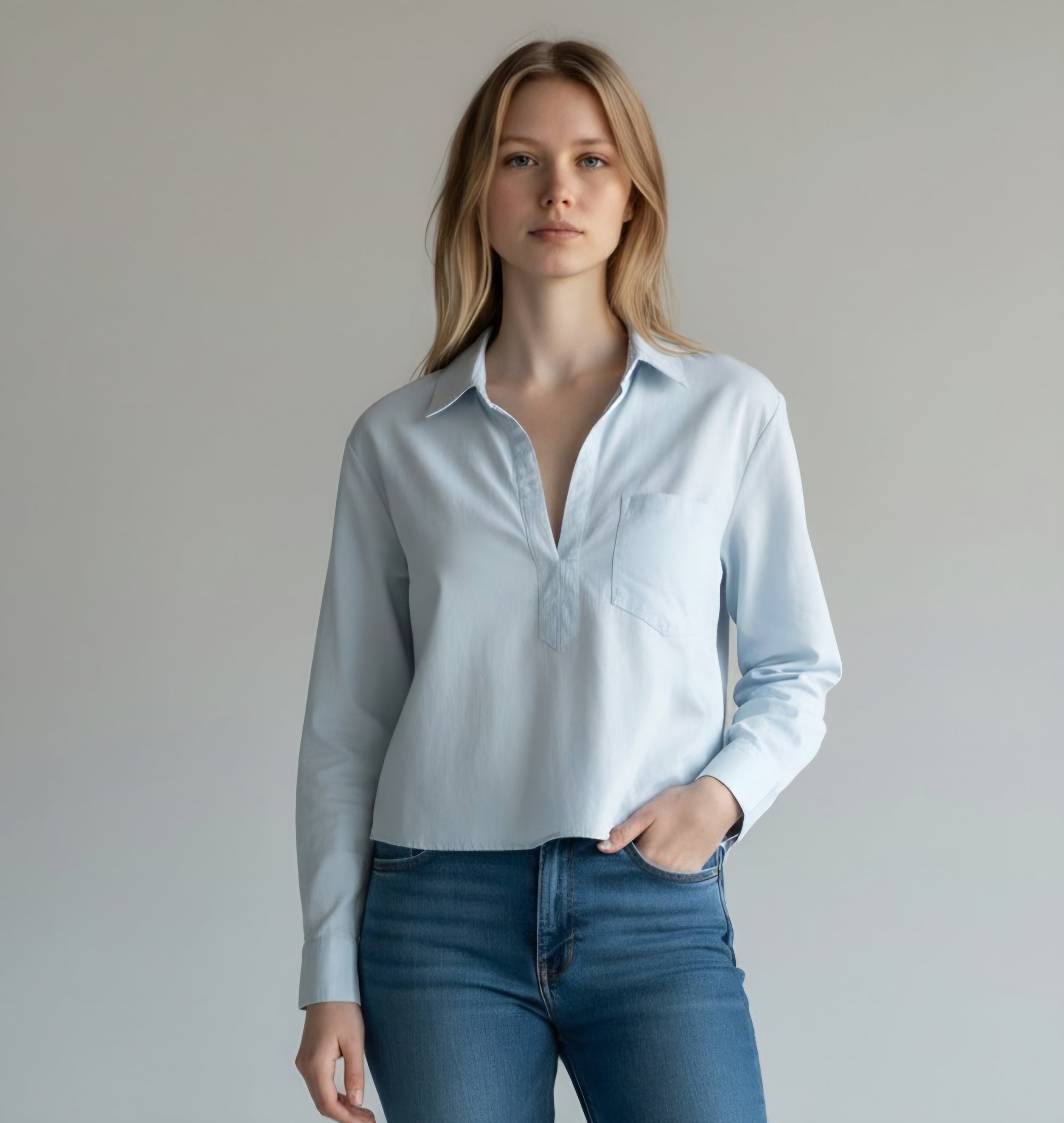 AQUA VNECK COLLARED TOP