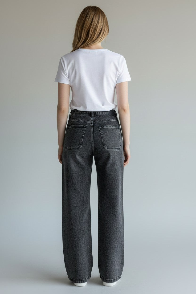 MINI PATCH POCKET WASHED BLK JEANS