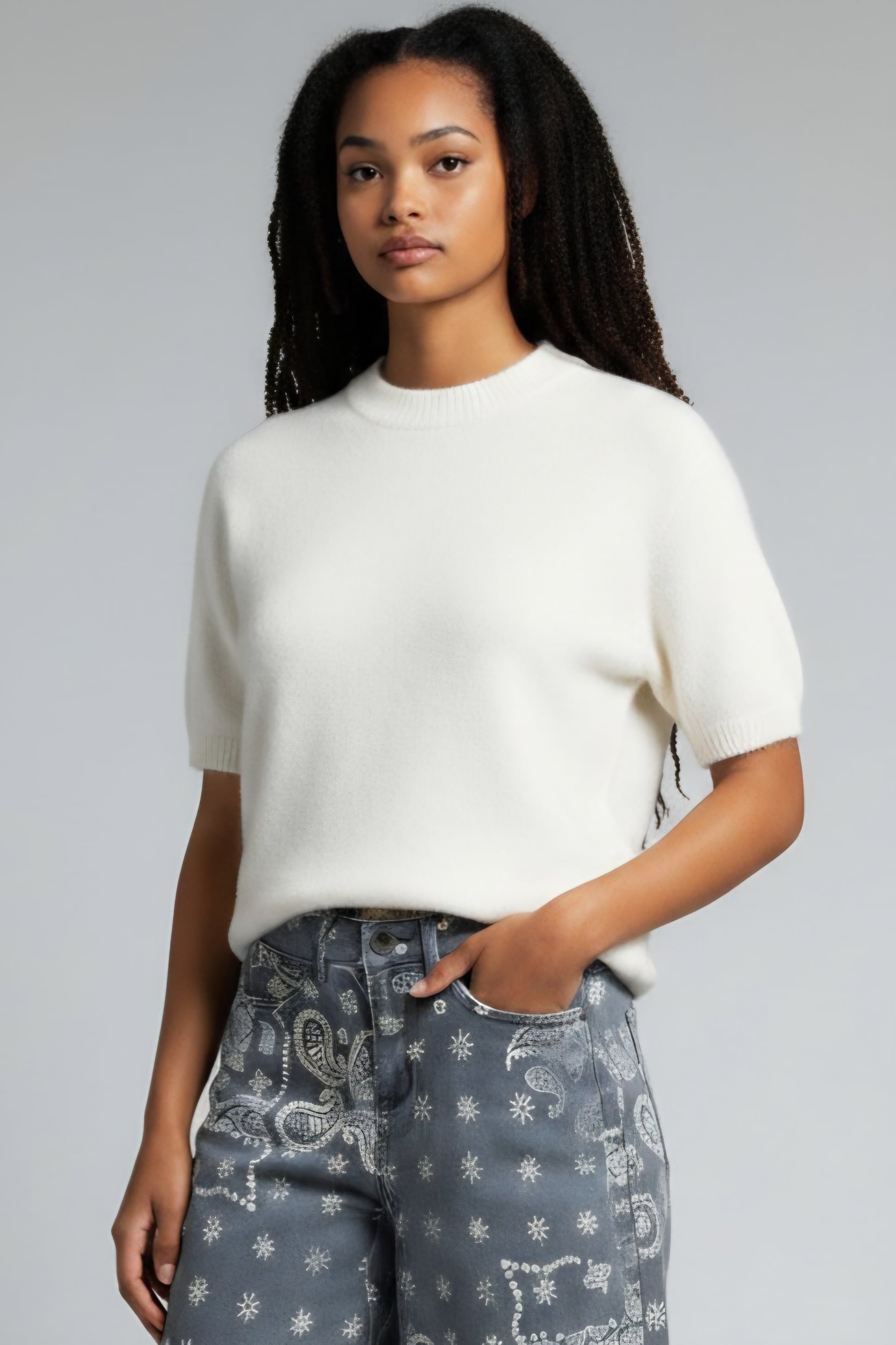 OFF WHITE ELBOW SLEEVE SWEATER