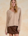 STONE V-NECK SWEATER W/FRAY DETAIL