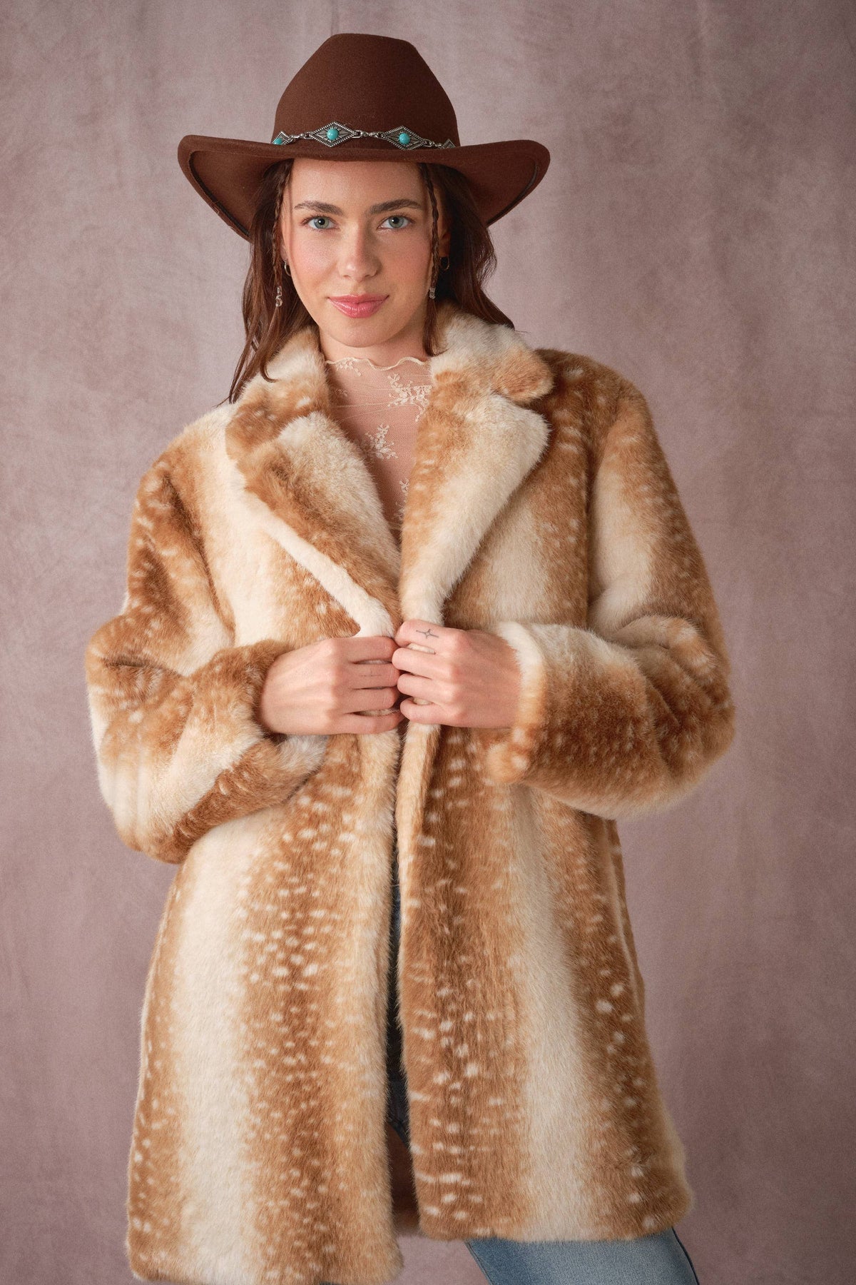 25046J Deer Print Faux Fur Coat: TAUPE / S-M-L (2-2-2)