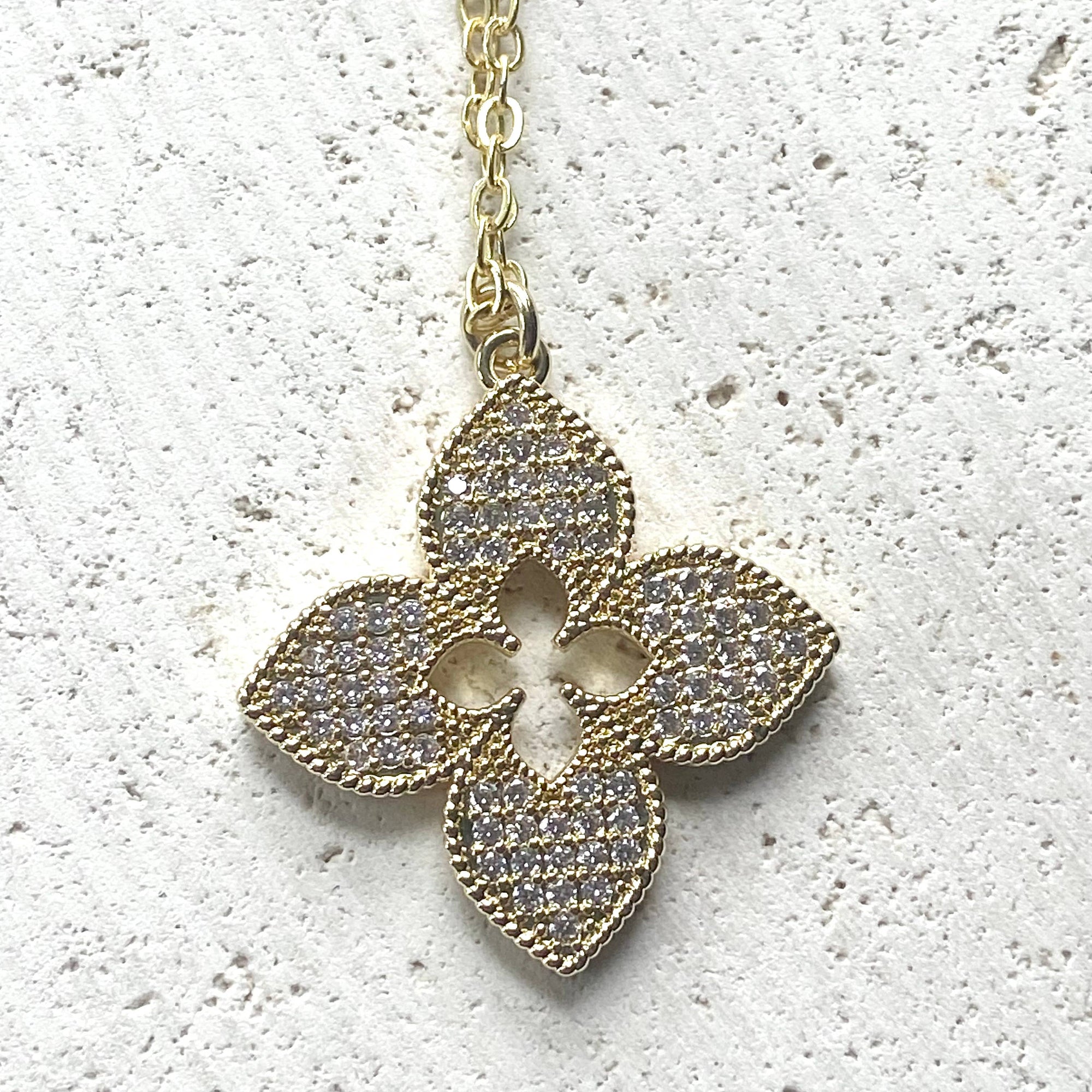 Quatrefoil clover designer trendy jewelry boutique style: Silver