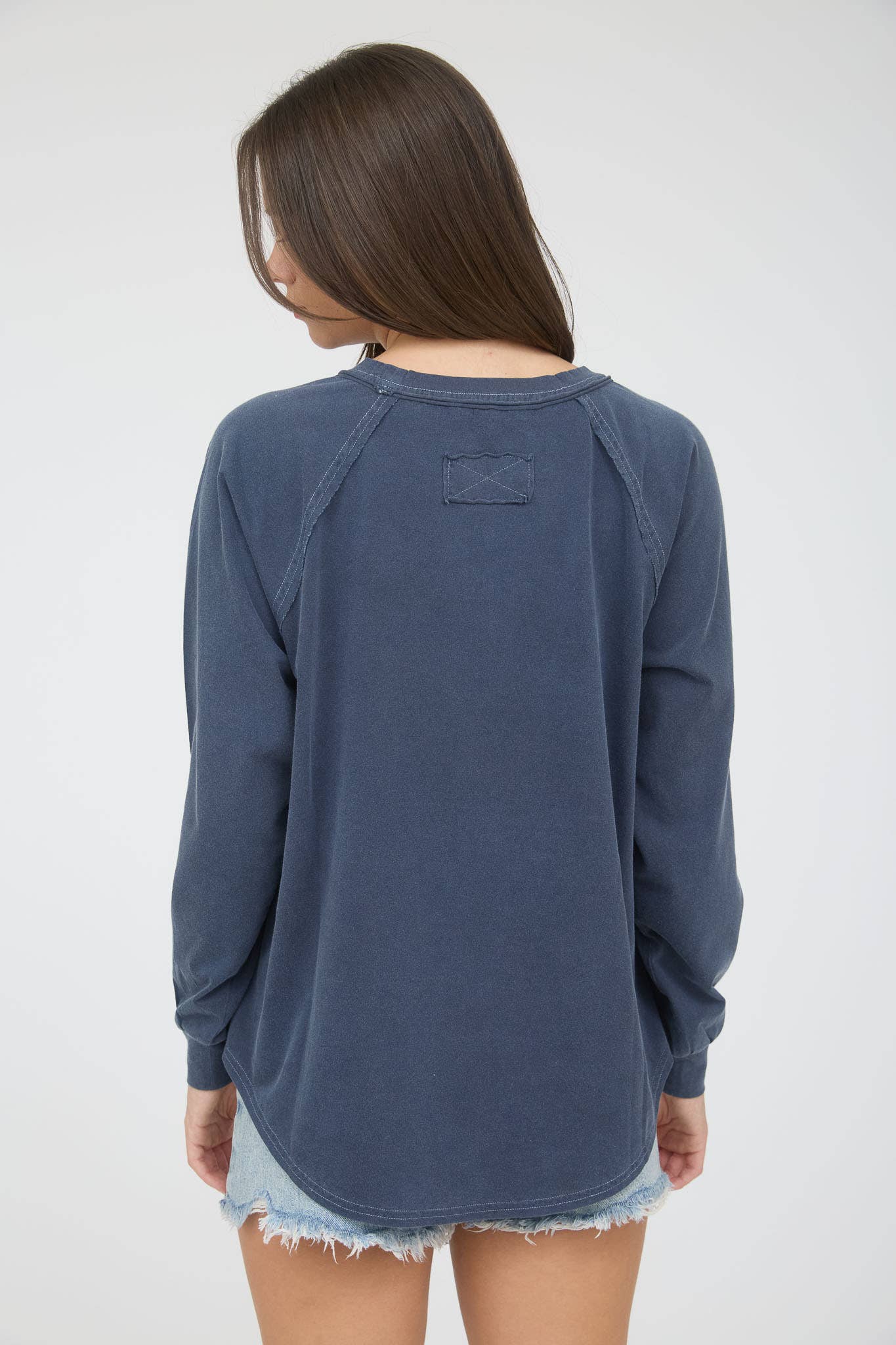 USA GRAPHIC RAGLAN LONG SLEEVE KNIT TOP : WHITE