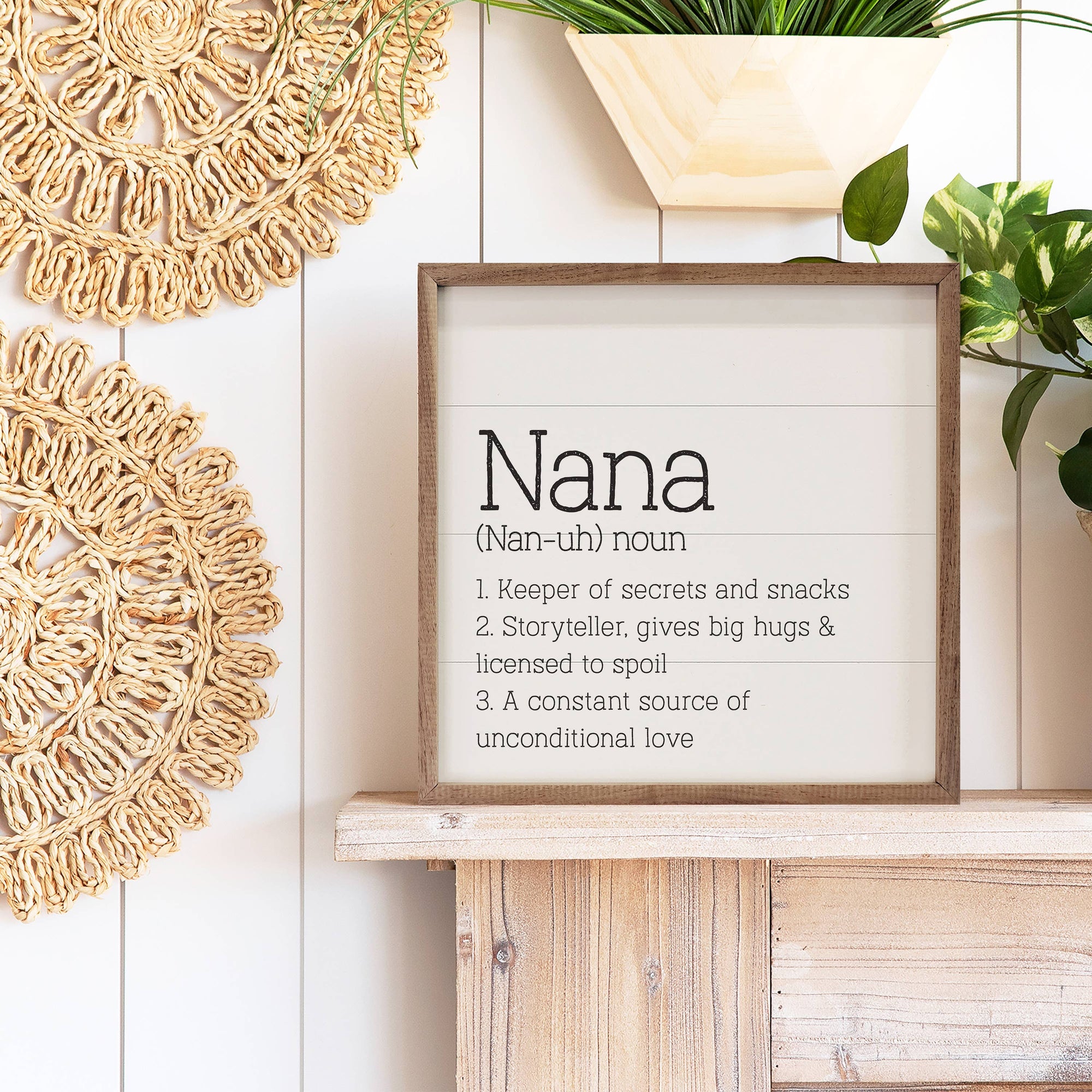 Nana Definition White: 8 x 8 x 1.5