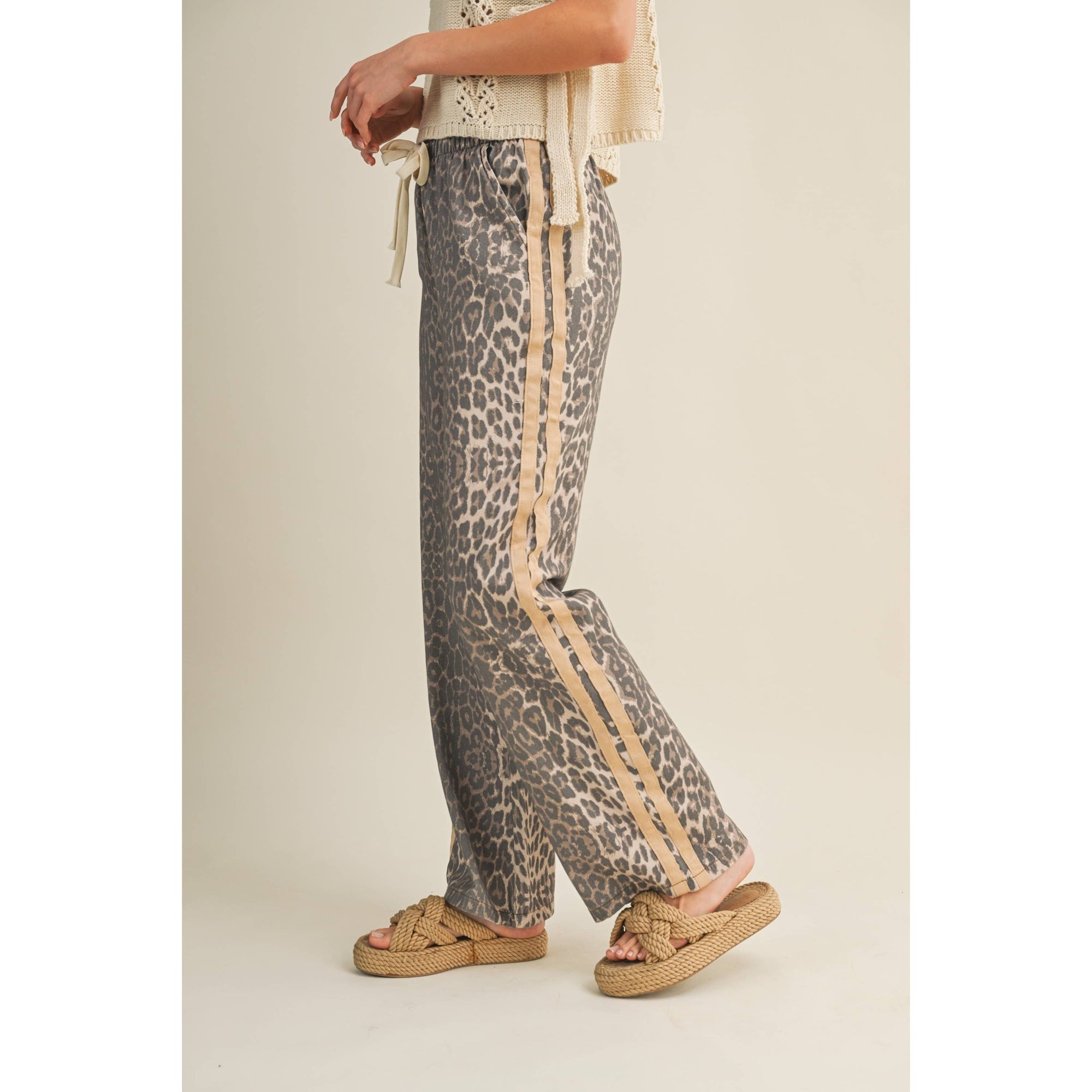 Luxe Leopard Relaxed Pants With Side Trim: LEOPARD/TAUPE