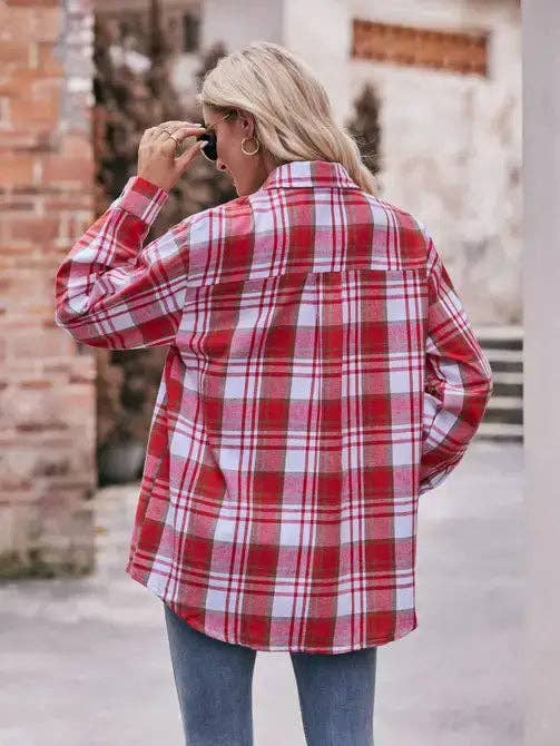 Women’s Caramel Plaid Oversized Flannel Button Down Shirt: Khaki / 100%Polyester / L