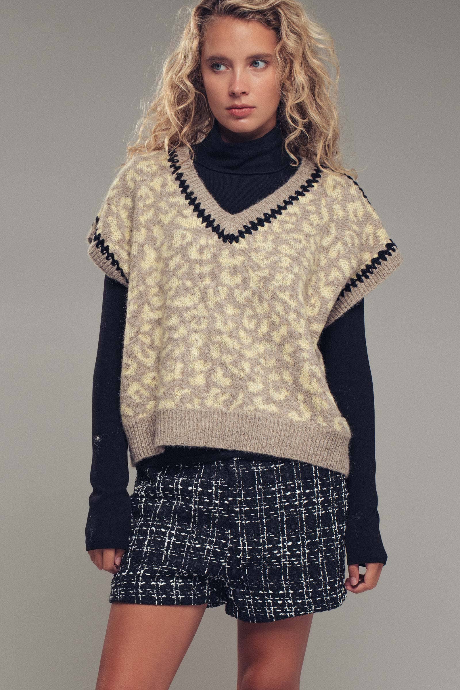 Leopard Crochet Knit Vest: LEOPARD / SM-ML/3-3