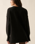 CREAM/BLACK SWEATER