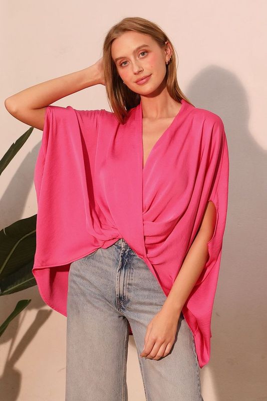 KLD FUCHSIA WASHED SATIN SURPLICE CAFTON BLOUSE