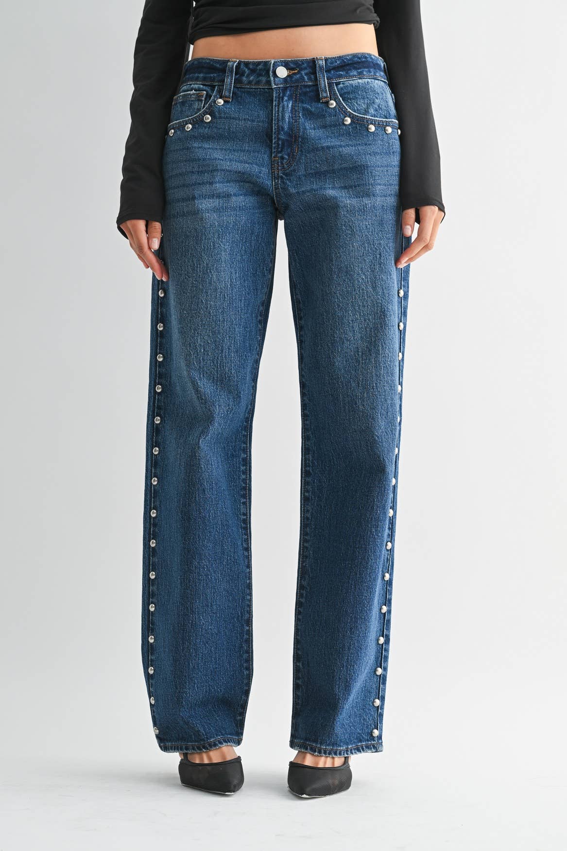 DP848 - DK - Low Rise Studded Baggy Jean