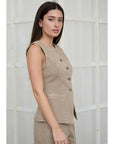 SLEEVELESS ROUND NECK DENIM VEST/MOCHA