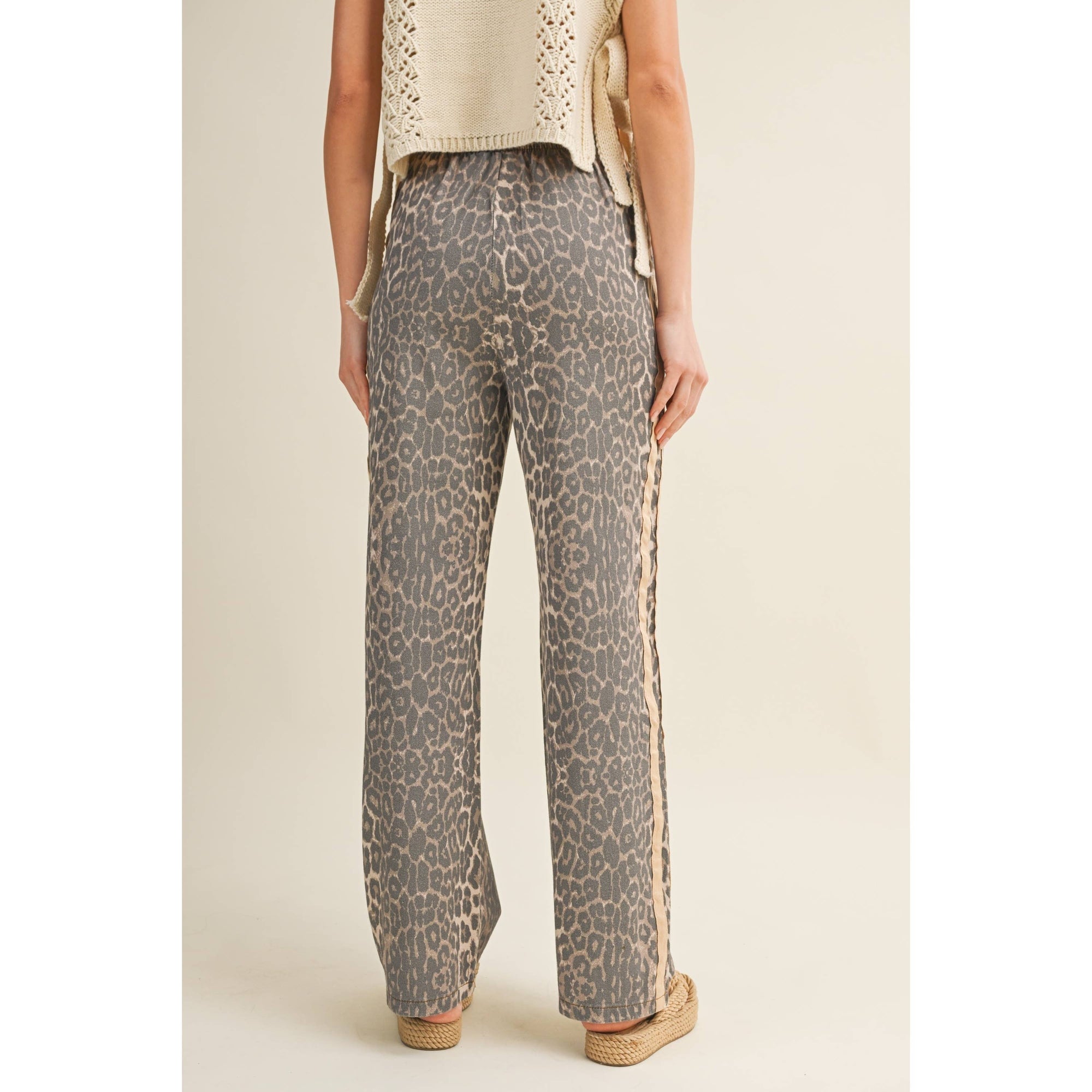 Luxe Leopard Relaxed Pants With Side Trim: LEOPARD/TAUPE