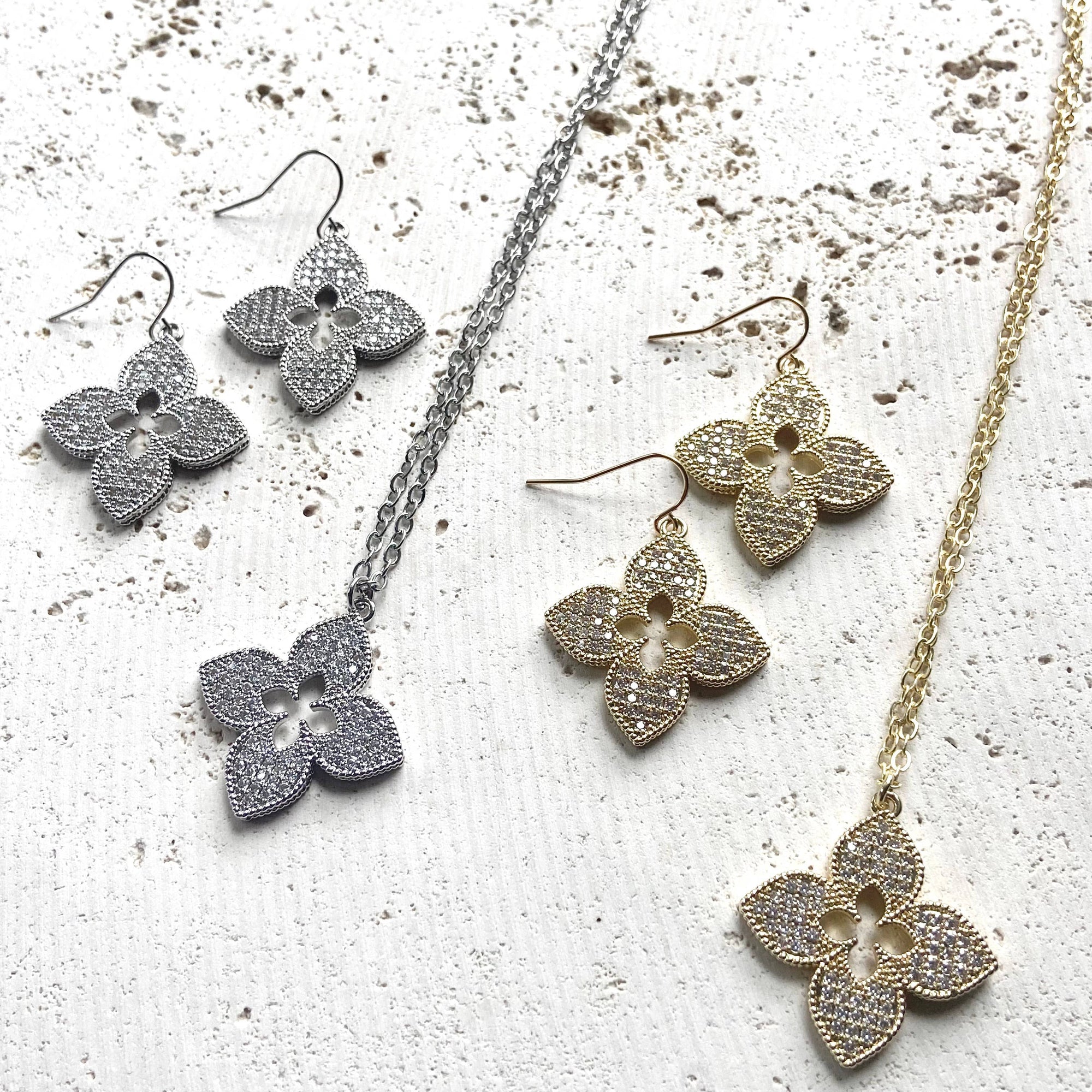 Quatrefoil clover designer trendy jewelry boutique style: Gold