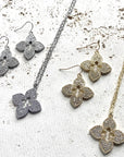 Quatrefoil clover designer trendy jewelry boutique style: Gold