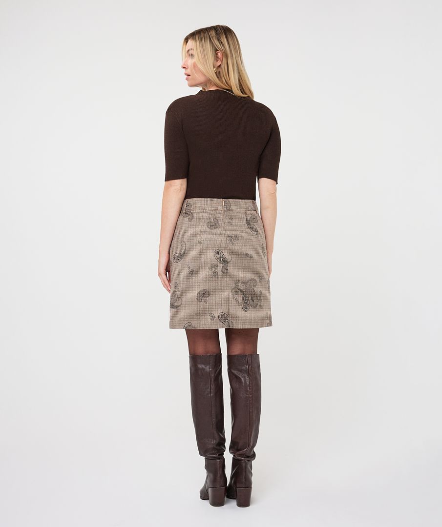 ESQUALO SHORT SLEEVE SWEATER W/SEAM DETAIL