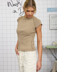RAGLAN EXPOSED SEAM SHORT SLEEVE KNIT TOP: WHITE