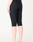 B+T BLACK CAPRI PANTS