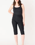 B+T BLACK CAPRI PANTS