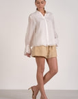 WHITE BUTTON DOWN BLOUSE W/RUFFLE SLV