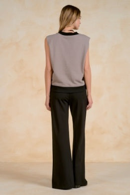 TAUPE W/BLK DETAIL SWEATER VEST