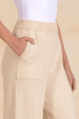 PLEATED KNIT PANTS