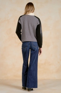 BLACK &amp; GREY COLOR BLOCK SWEATER