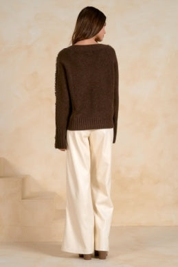 BROWN V-NECK SWEATER W/FRAY DETAIL